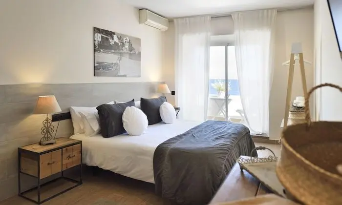 Deluxe Tek Büyük veya İki Ayrı Yataklı Oda, Deniz Manzaralı