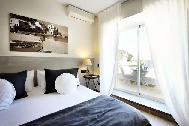 Deluxe Tek Büyük veya İki Ayrı Yataklı Oda, Deniz Manzaralı
