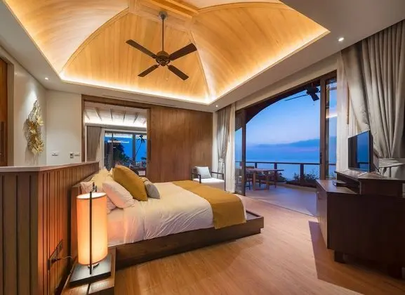 Luxury Villa, Sigara İçilmez