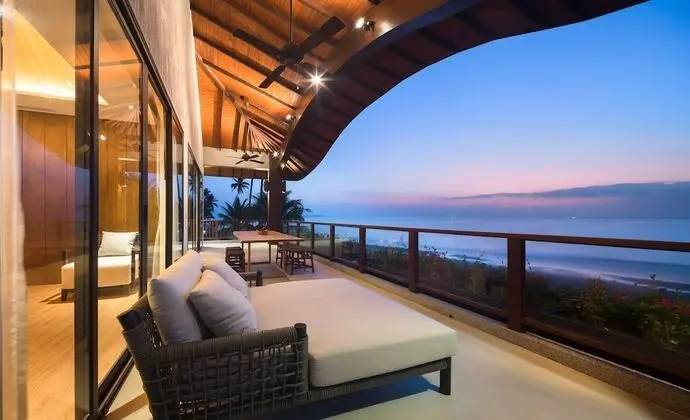 Luxury Villa, Sigara İçilmez