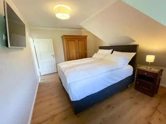 Deluxe Apart Daire (Poesie)