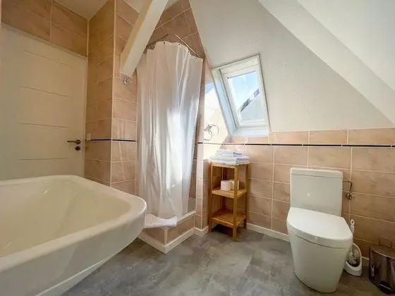 Deluxe Apart Daire (Poesie)