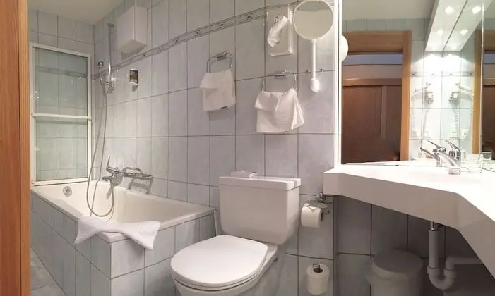 Tek Büyük Yataklı Oda