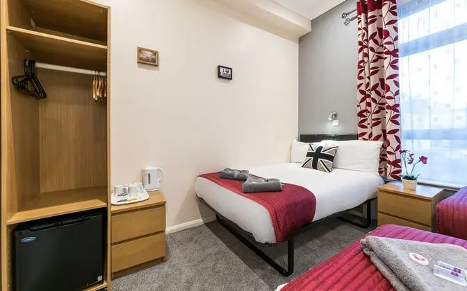 Çift ​​kişilik Standard