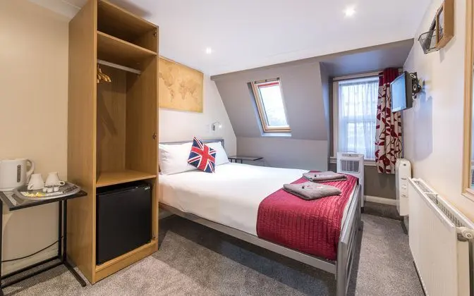 Çift ​​kişilik Standard