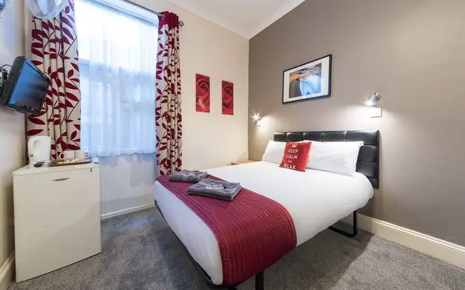 Çift ​​kişilik Standard