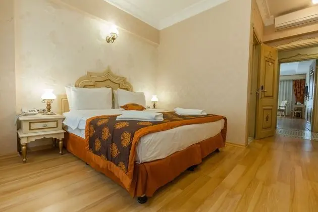 Economy Tek Büyük veya İki Ayrı Yataklı Oda, Özel Banyo, Zemin Kat