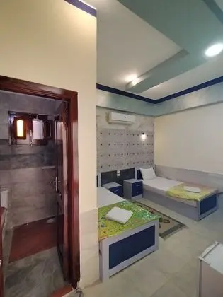 Tek Büyük veya İki Ayrı Yataklı Oda