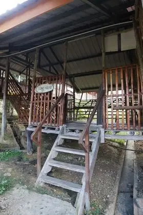 Üç Kişilik Oda (Long House)