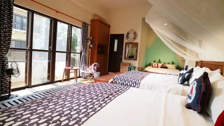 Family Oda, Birden Çok Yatak, Sigara İçilmez, Bahçe Manzaralı