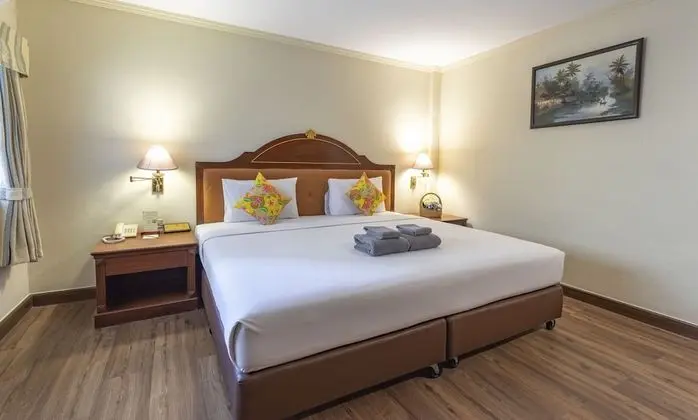 Standard Tek Büyük Yataklı Oda