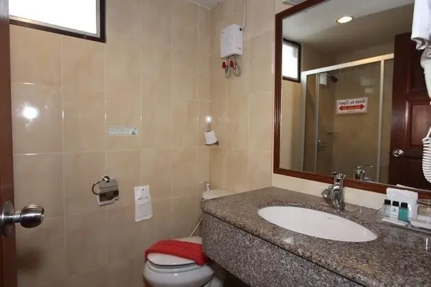 Standard Tek Büyük Yataklı Oda