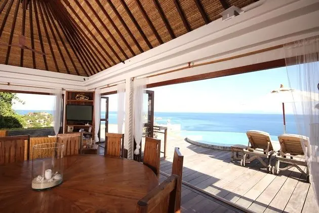 Eagle Villa, Ocean and Beach View