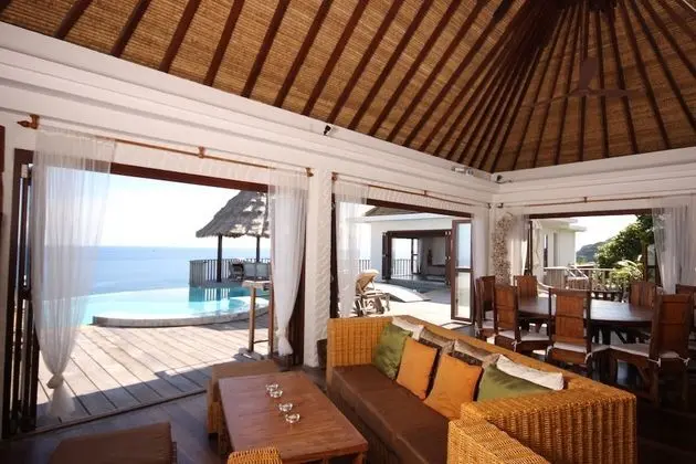Eagle Villa, Ocean and Beach View
