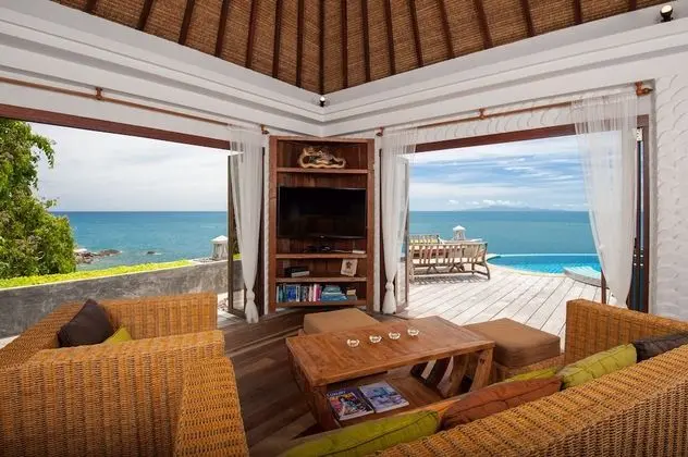 Eagle Villa, Ocean and Beach View