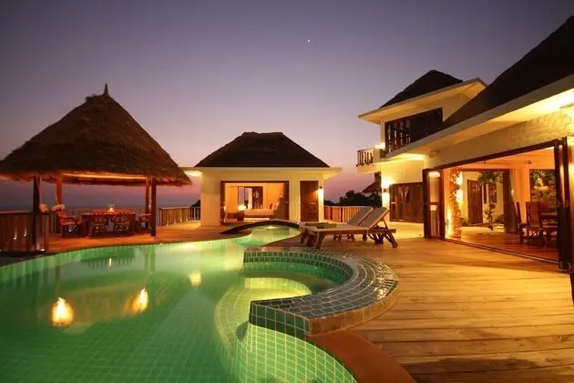 Eagle Villa, Ocean and Beach View