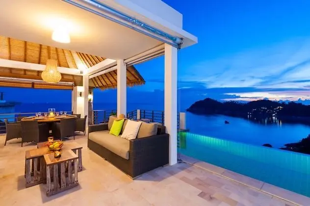 Turtle Villa, Ocean and Beach View