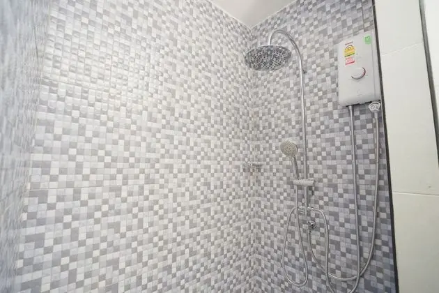 Standard Double Room Breakfast Included (Free 30 Mins Massage for 1 Person)