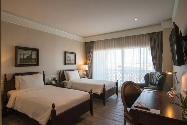 Deluxe Tek Büyük veya İki Ayrı Yataklı Oda