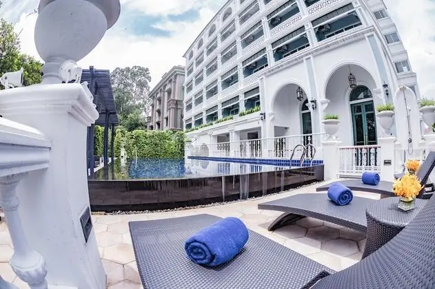 One-Bedroom Suite