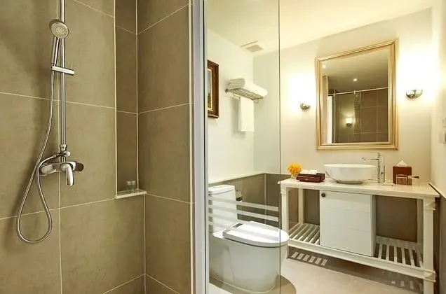One-Bedroom Suite