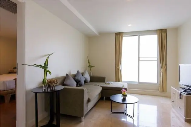 2 Bedrooms