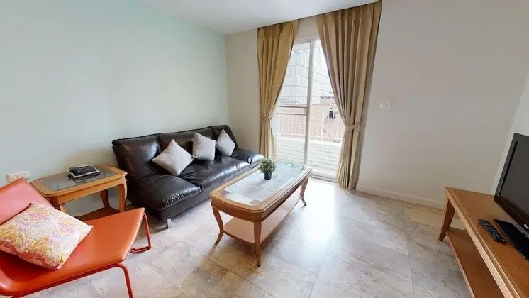 2 Bedrooms