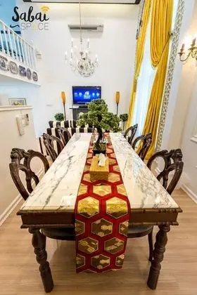 Luxury 4-Bedroom Townhome