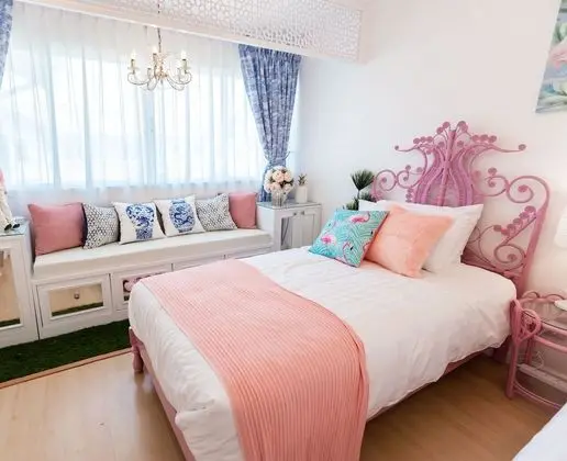 Luxury 4-Bedroom Townhome