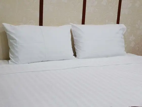 Basic Tek Büyük Yataklı Oda