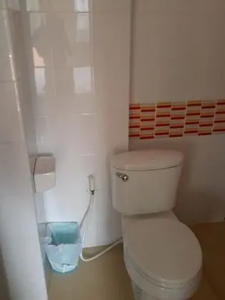 Deluxe A Studio