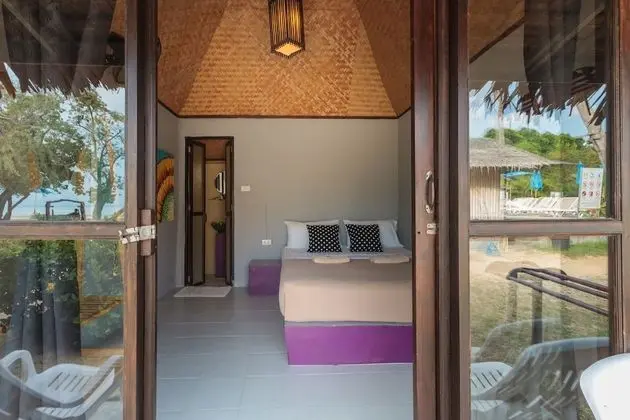 Fan Bungalow