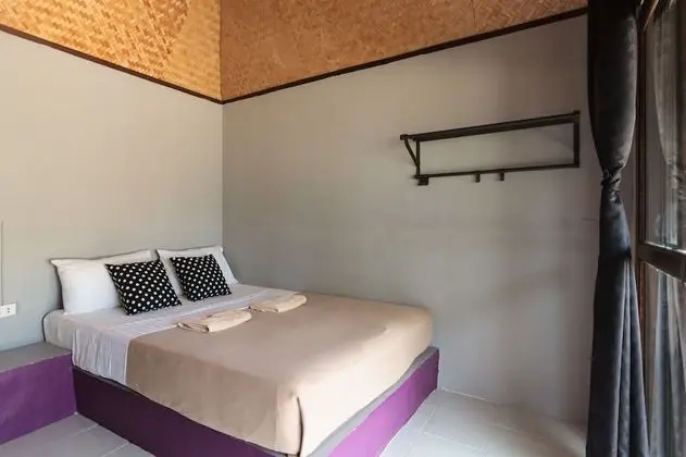 Fan Bungalow