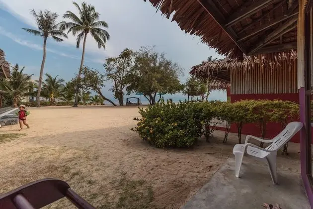 Fan Bungalow