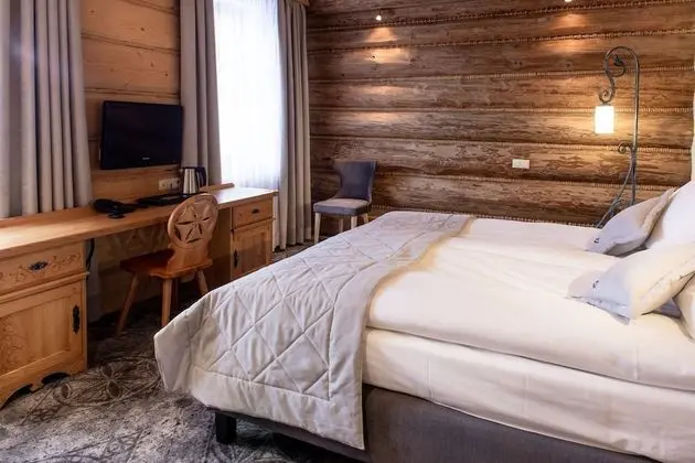 Tek Büyük veya İki Ayrı Yataklı Oda