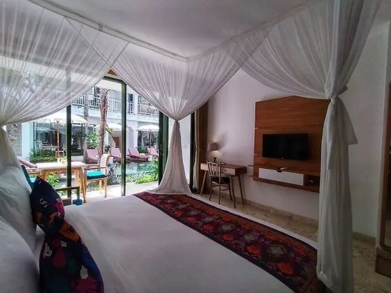 Deluxe Tek Büyük Yataklı Oda