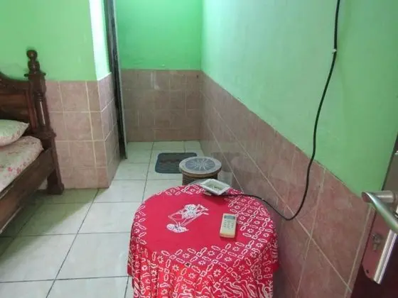 Standard Tek Büyük Yataklı Oda