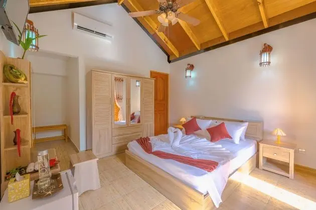 Luxury Tek Büyük Yataklı Oda, Bahçe Manzaralı