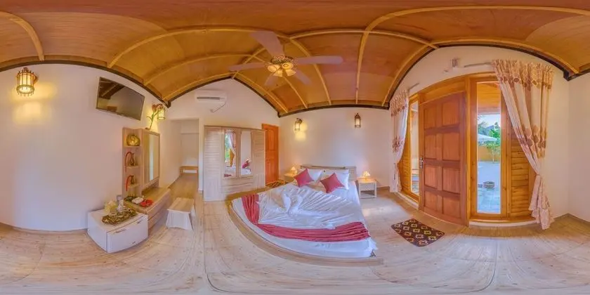 Luxury Tek Büyük Yataklı Oda, Bahçe Manzaralı