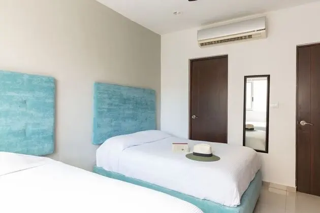 Apart Daire, 6 Yatak Odası (2 Separate Apartments)