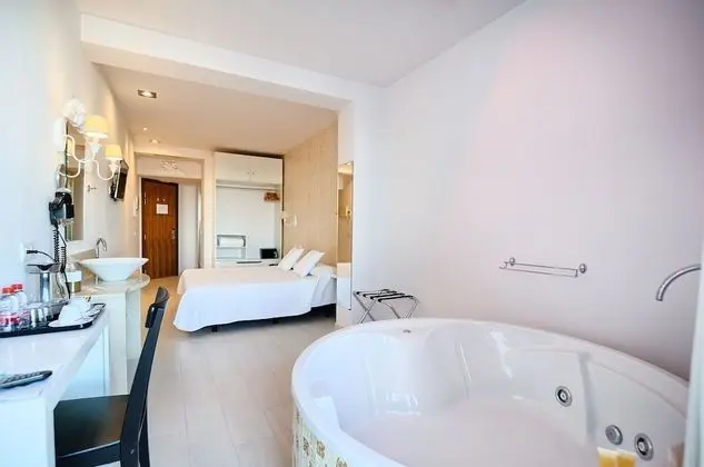 Junior Süit, Deniz Manzaralı