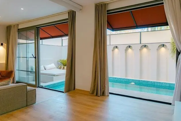 King Suite, Havuz ve Bahçe Manzaralı, Isıtmalı Özel Havuzlu