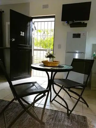 Executive Stüdyo, 1 Çift Kişilik Yatak, Banyolu/Duşlu, Bahçe Manzaralı (2 Berth)