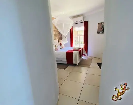 Standard Oda, 1 Büyük (Queen) Boy Yatak, Banyolu/Duşlu