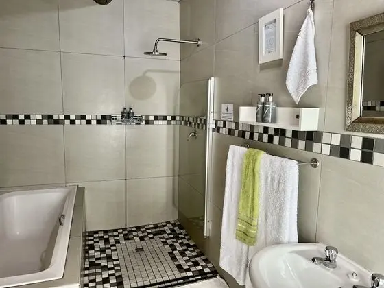 Comfort Apart Daire, Birden Çok Yatak, Engellilere Uygun, Vadi Manzaralı (Apartment A)