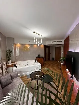 Jakuzili Superior Oda,Jakuzili (2 Kişilik)