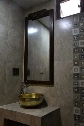 Junior Süit, Sigara İçilmez
