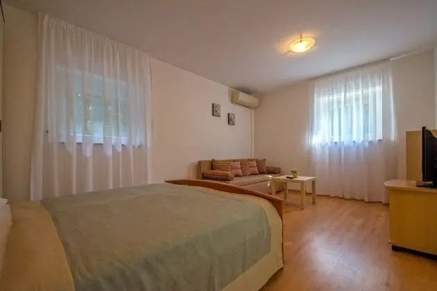 Apart Daire (Sabina - 100m from sea - A2 prizemlje)
