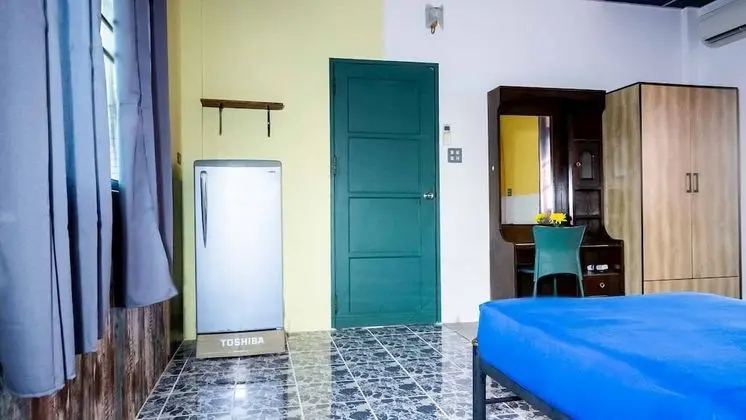 Budget Room