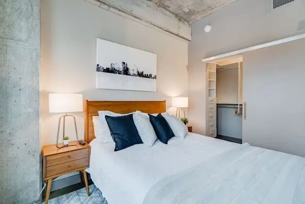 Daire, 1 Büyük (Queen) Boy Yatak ve Çekyat, Balkon, Şehir Manzaralı